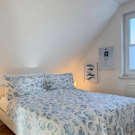 Bi De Wisch, Og 아파트 *