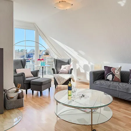 Bi De Wisch, Og Apartament